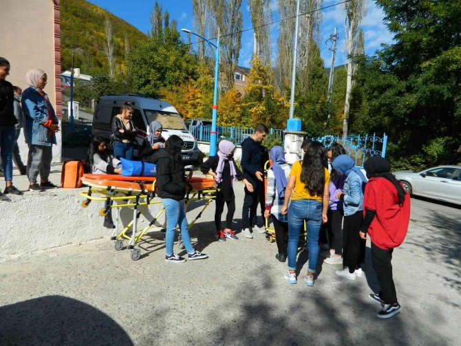 Posof Meslek Yüksek Okulunda Uygulamalı Eğitim