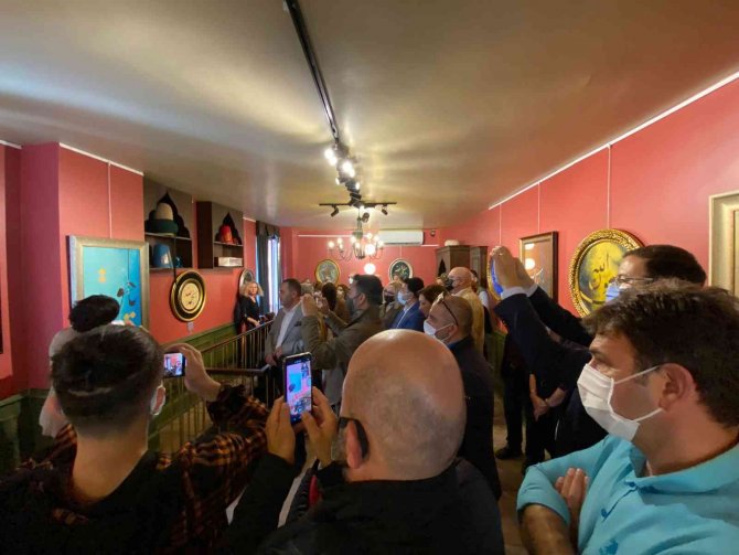 Kahvesanat Sergi Salonu Berceste Eserleri Üsküdar’da Sanat Severlerle Buluşturdu