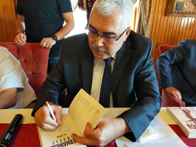 Kahramanmaraş’ın 2 Bin Yılı Bu Kitapta Harmanlandı