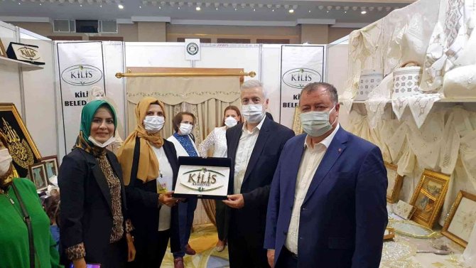 Başkanlar Ki̇lmek Standını Gezdi