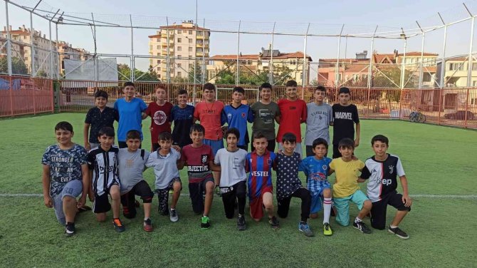 Melikgazi Futbol Okulunun Öğrencileri Kapanış Turnuvası Yapacak