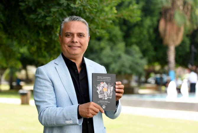 Antalya’nın Hikayeleri Bu Kitapta