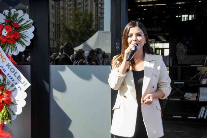 Türkiye’nin Uğur’undan Yeni Nesil Kütüphane