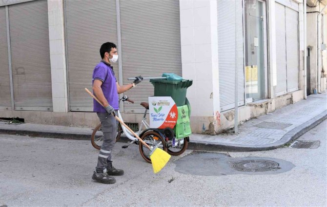 Altınordu’da ‘Bisikletli Temizlik Timi’ Görev Başında