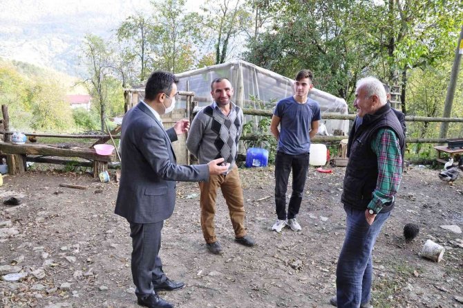 Milli Eğitim Müdürü Velileri Ziyaret Etti