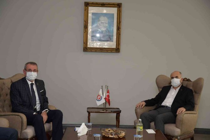 Murzioğlu: “Kentimiz Ve Ülkemiz İçin Üzerimize Düşen Görevi Yapmayı Sürdüreceğiz”