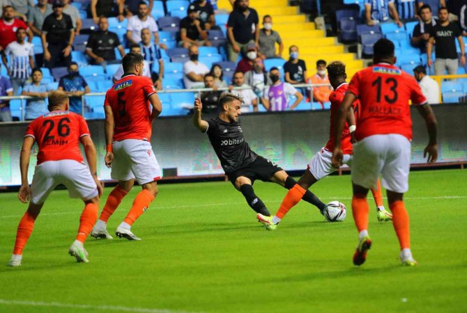 Süper Lig: Adana Demirspor: 0 - Yeni Malatyaspor: 0 (Maç Devam Ediyor)