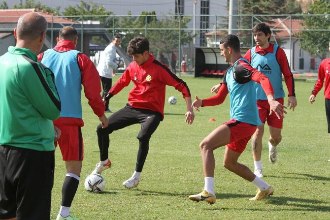 Eskişehirspor, Bucaspor Maçı Hazırlıklarını Tamamladı