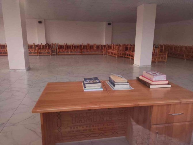Beyoğlu’ndan Kırsal Mahallenin Cami Ve Yas Evine Destek