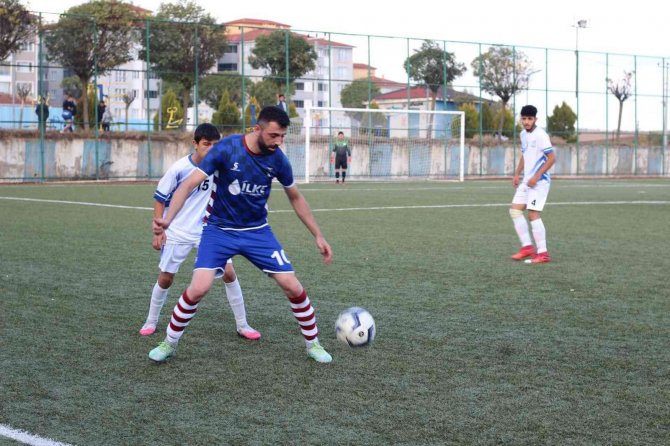 Bilecik 1. Amatör Lig: Demirköyspor: 1 - Pazaryerispor: 2