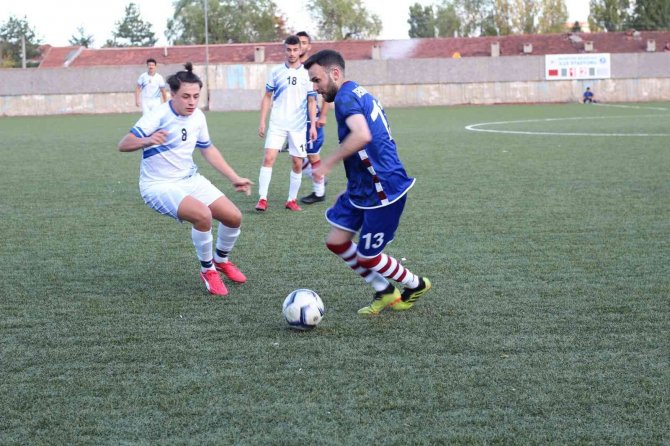 Bilecik 1. Amatör Lig: Demirköyspor: 1 - Pazaryerispor: 2