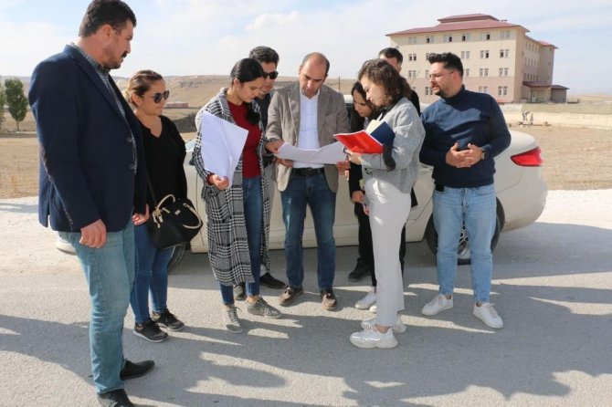 Diyadin Meydanı Yeni Çehresine Kavuşuyor