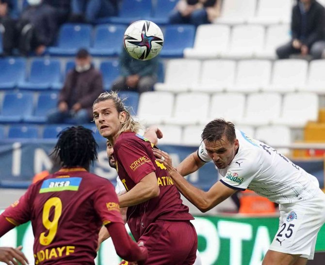Süper Lig: Kasımpaşa: 0 - Göztepe: 0 (İ̇lk Yarı)
