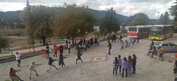 Üniak’tan “Yeşil Simav’ımıza Hoş Geldiniz” Etkinliği