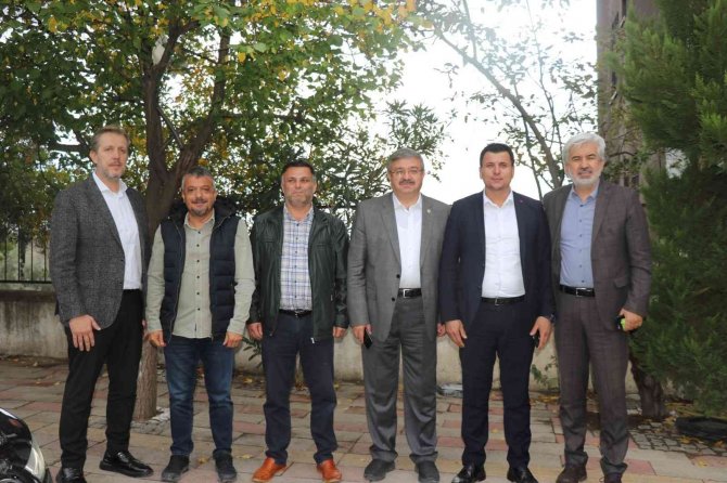 Ak Parti’den Bir Günde 4 İlçeye Ziyaret