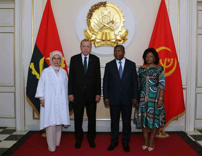 Cumhurbaşkanı Erdoğan Ve Angola Devlet Başkanı Lourenço Baş Başa Görüştü