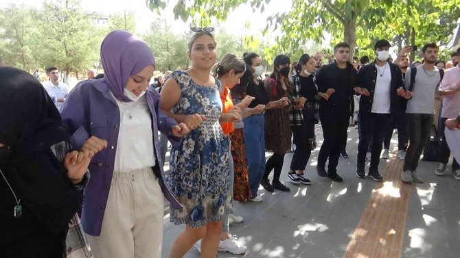 Diyarbakır Dicle Üniversitesi’nde Yüz Yüze Eğitim Başladı