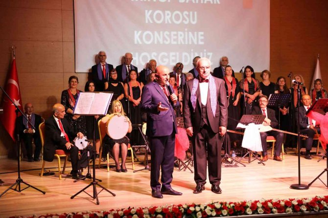 İ̇kinci Bahar Thm Korosu’ndan Keçiören’de Konser