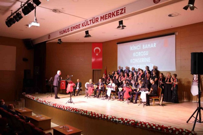 İ̇kinci Bahar Thm Korosu’ndan Keçiören’de Konser
