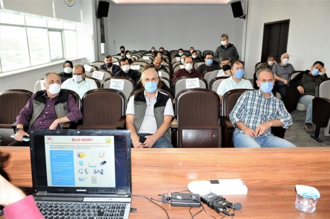 Kütahya’da Orman Personeline “Bilgi Güvenliği Farkındalık” Eğitimi