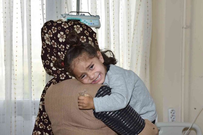 Kuzey Irak’ta Hastalığına Tanı Konulamayan 2,5 Yaşındaki Sercan, Diyarbakır’da Şifa Buldu