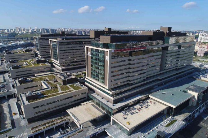 Şehir Hastanesi, 1.5 Yılda 3 Milyondan Fazla Kişiye Hizmet Verdi
