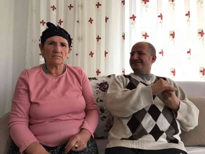 Tunceli’de Yaşayan Uğurlu Çifti, Hayatlarını Zihinsel Engelli Çocuklarına Adadı