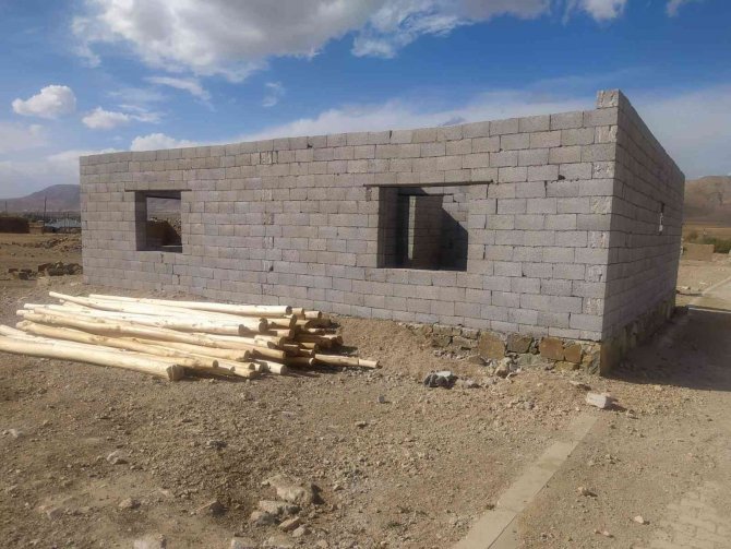 Gürpınar Belediyesinden 71 İbadet Merkezine Destek
