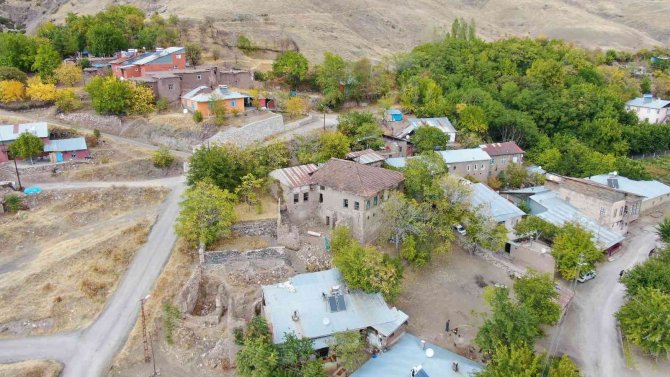 Elazığ’da 3 Asırlık Faik Bey Konağı Restore Edilerek Turizme Kazandırılmayı Bekliyor