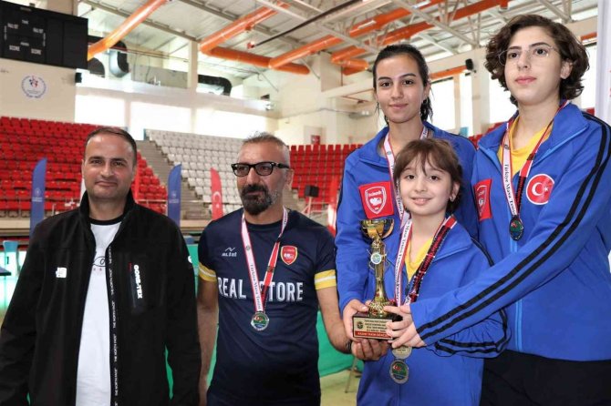 Masa Tenisinin Gözde İsmi “Real Mardin’in” Hedefi “Real Madrid” İle Oynamak