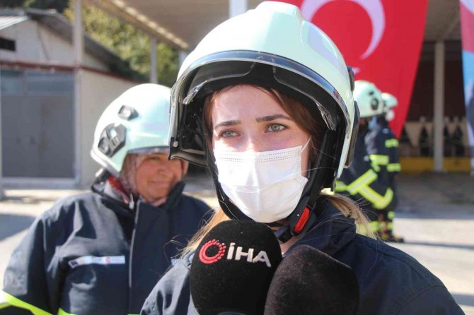 Gönüllü İtfaiyeciler Göreve Başladı