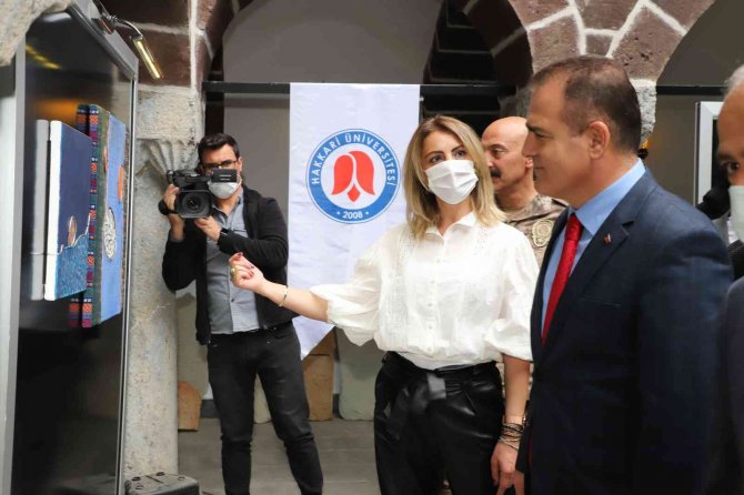 Hakkari Üniversitesinde Akademik Yıl Açılışı