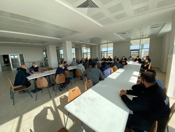 İ̇psala Kaymakamı Güngör, Tır Şoförlerinin Sıkıntılarını Dinledi