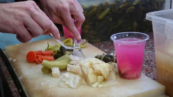 Bu Hastalıklarınız Varsa Turşu Tüketimine Dikkat