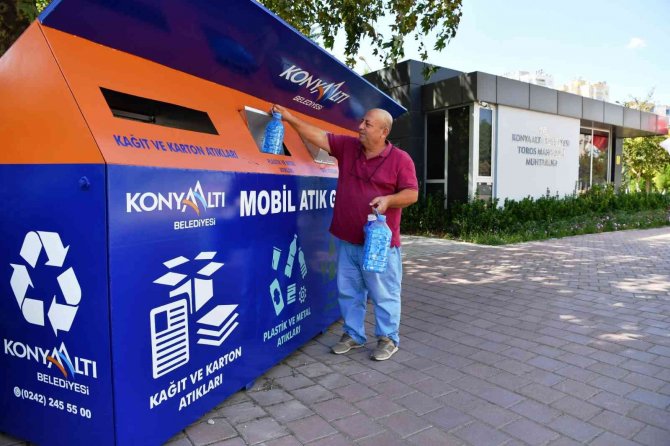 Konyaaltı’nda Mahallelere Mobil Atık Getirme Merkezi Yerleştiriliyor