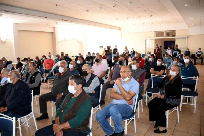 Kuşadası Kent Meydanına Kavuşuyor
