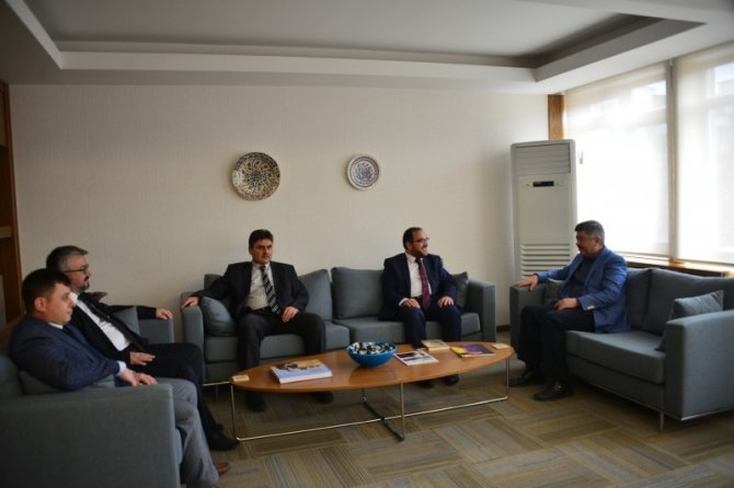 Müftü Nurullah Koçhan’dan Başkan Akçadurak’a Ziyaret