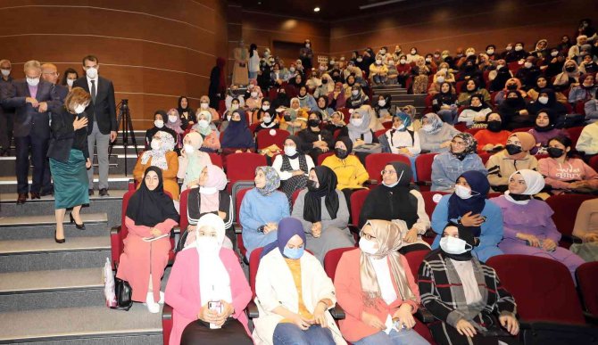 Şahin Gaün Öğrencileriyle Bir Araya Geldi