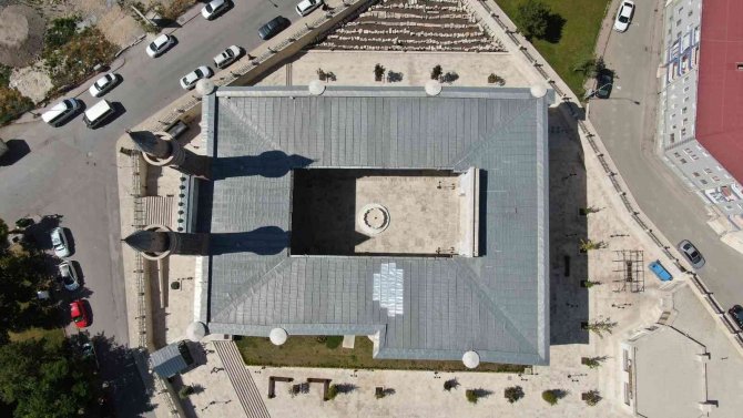 750 Yıllık Medresede Yeniden Eğitim Verilecek