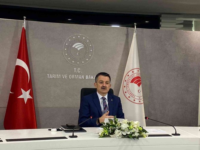 Bakan Pakdemirli: “Yeşil Kalkınma Devrimi’ni Gerçekleştirmede Türkiye Öncü Rolü Üstelenecektir”