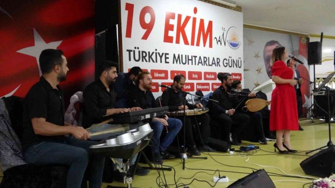 Van Büyükşehir Belediyesinden Muhtarlara Anlamlı Etkinlik