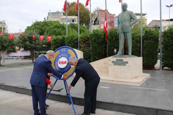 Kartal’da Muhtarlar Günü Buruk Kutlandı