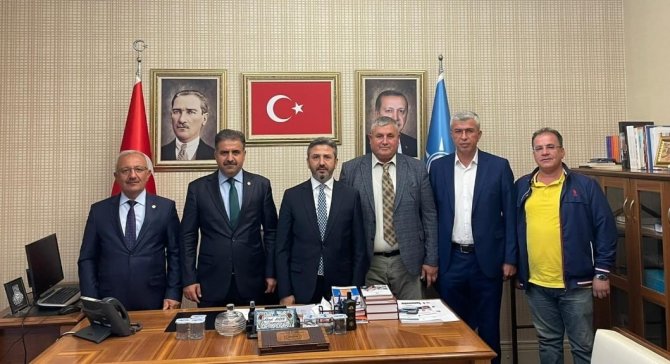 Ziraat Odası Başkanlarından Ankara’ya ‘Badem’ Çıkartması