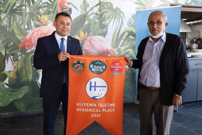 18. Turuncu Bayrak Ödülleri Sahiplerini Buldu