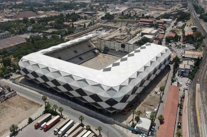 Altınordu, Alsancak Stadı’nın Yarısını İstiyor