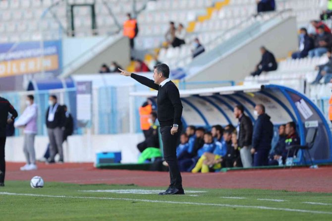 Hüseyin Eroğlu: "Ümraniyespor’u Yenmek Zorundayız"