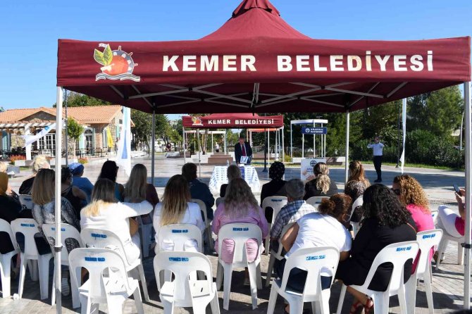 Kemer’de Meme Kanseri Farkındalık Etkinliği