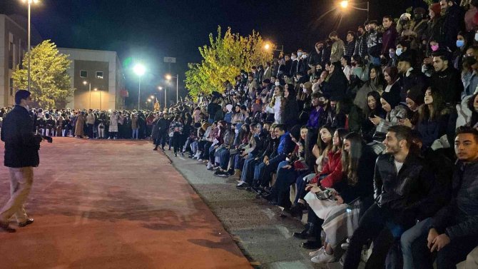 Üniversite Öğrencilerine ’Hoş Geldin’ Konseri