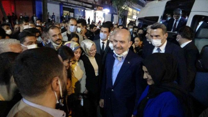 Bakan Soylu’ya Diyarbakır’da Sevgi Seli