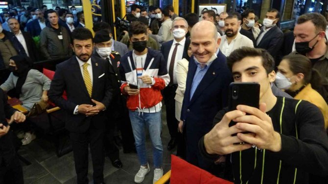 Bakan Soylu’ya Diyarbakır’da Sevgi Seli